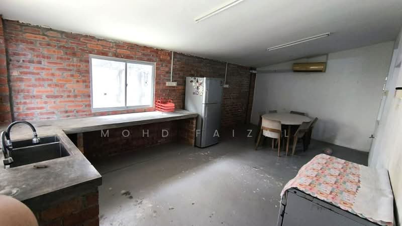Rumah Berkembar untuk Dijual di Dengkil (Selangor) - Mohd Faizal - Kitchen - PropertyGuru.com.my