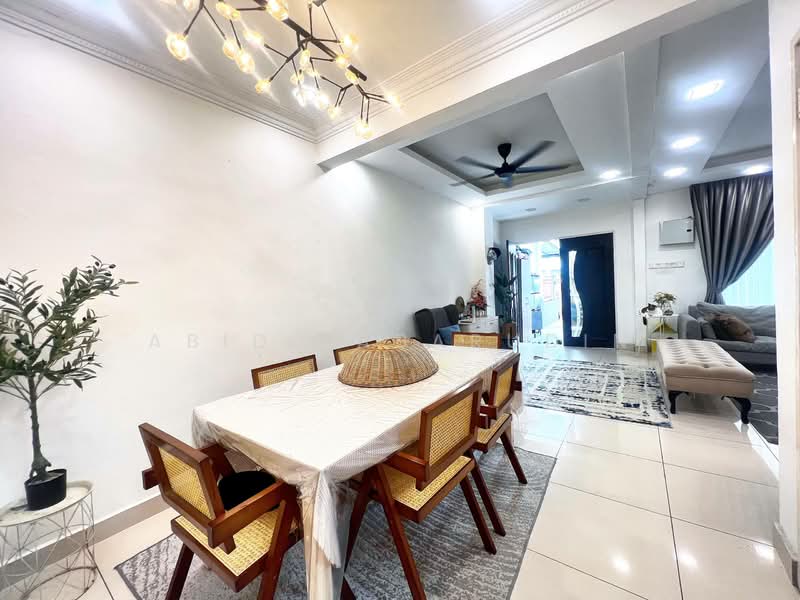 2-storey Terraced House for Sale in Ukay Bistari (Ulu Kelang) - Abid Sabarudin - Dining Room - PropertyGuru.com.my