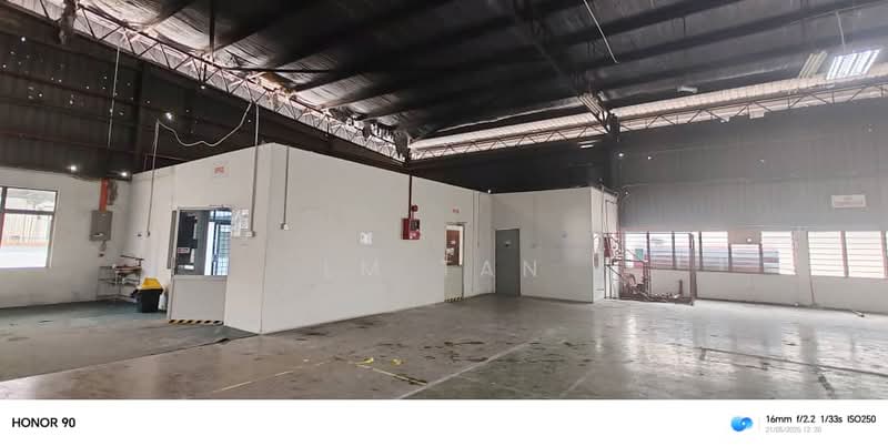 Kilang untuk Disewa di Taman Industri Makmur (Sungai Seluang) - LM Tan - Interior - PropertyGuru.com.my