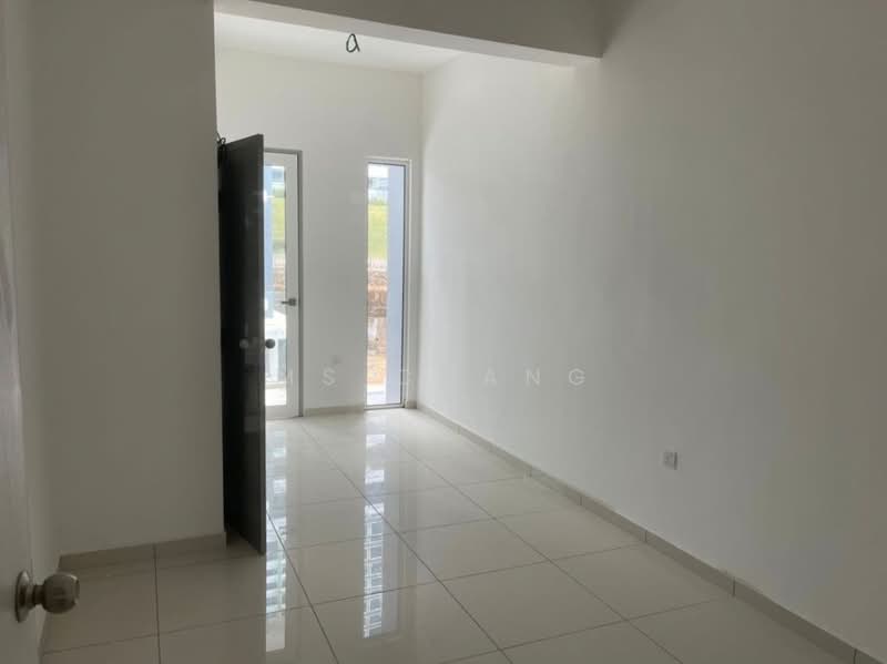 Rumah Teres 3 Tingkat untuk Dijual di Sungai Ara (Penang) - Ms Chang - PropertyGuru.com.my