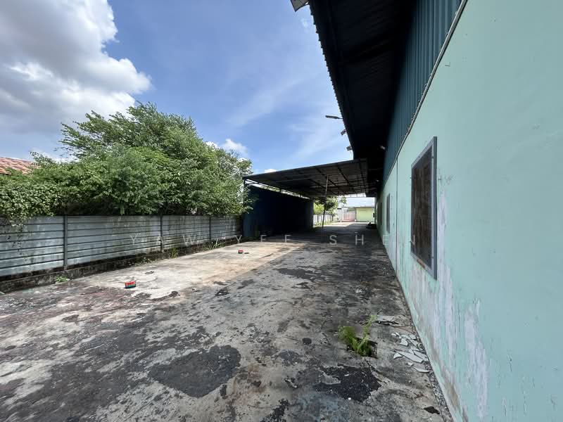 Warehouse for Rent in Kampung Baru Seelong (Senai) - Yaw Yee Shen - PropertyGuru.com.my