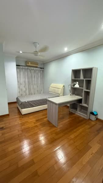 Rumah Teres 3 Tingkat untuk Disewa di Bandar Utama 11 (Bandar Utama) - Jing Xie - Bedroom - PropertyGuru.com.my