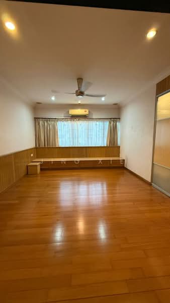 Rumah Teres 3 Tingkat untuk Disewa di Bandar Utama 11 (Bandar Utama) - Jing Xie - Living Room - PropertyGuru.com.my