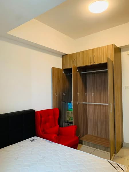 Service Residence for Sale at D'Inspire Residence (Inspira Bestari) - Jenny Tee - Bedroom - PropertyGuru.com.my