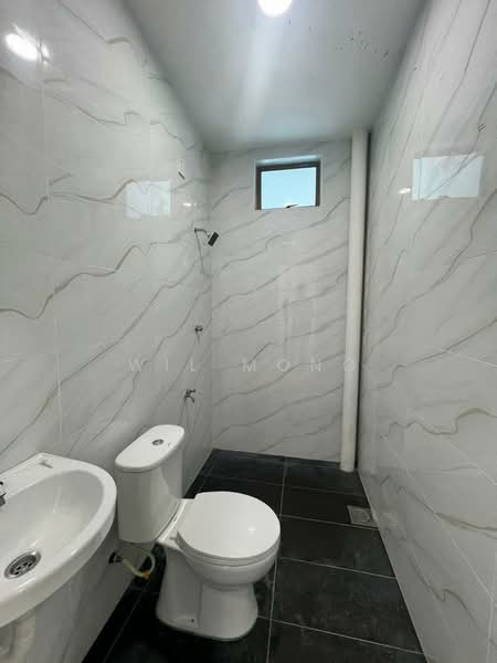 Rumah Teres 1 Tingkat untuk Dijual di Taman Puteri Wangsa (Ulu Tiram) - Wil Mong - Bathroom - PropertyGuru.com.my
