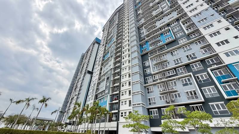 Service Residence for Sale at BSP 21 - Najibah Sahari - PropertyGuru.com.my