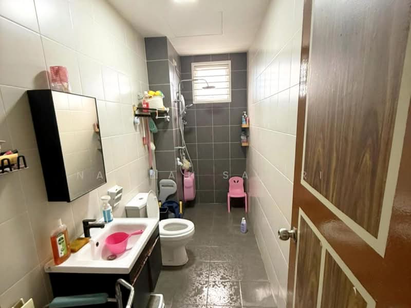 Service Residence for Sale at BSP 21 - Najibah Sahari - PropertyGuru.com.my