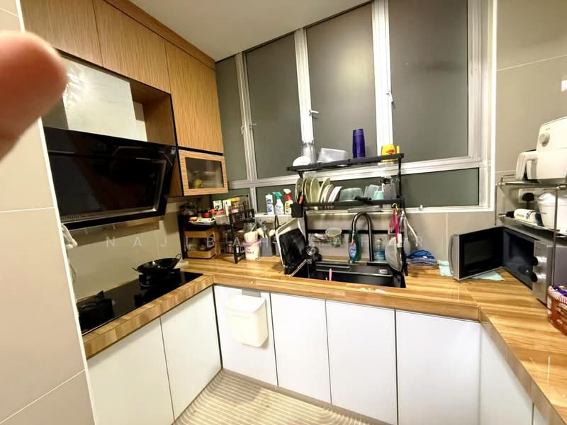 Service Residence for Sale at BSP 21 - Najibah Sahari - PropertyGuru.com.my