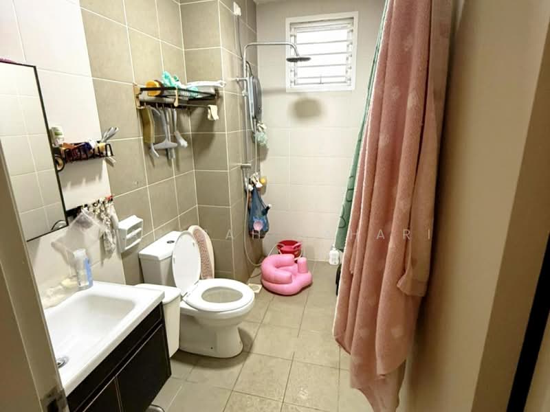 Service Residence for Sale at BSP 21 - Najibah Sahari - PropertyGuru.com.my