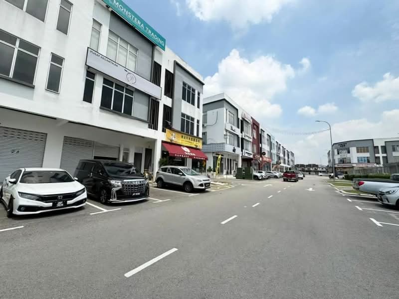 Shop for Rent in Austin Crest (Johor Bahru) - Alan Lin - Exterior - PropertyGuru.com.my