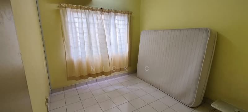 2-storey Terraced House for Sale in TAMAN PUCHONG UTAMA (Puchong) - NIck C - Bedroom - PropertyGuru.com.my