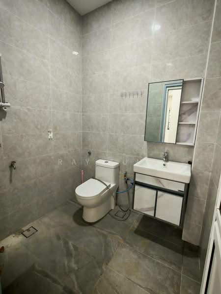 1-storey Terraced House for Rent in Taman Pelangi Indah (Ulu Tiram) - Ray Tung - Bathroom - PropertyGuru.com.my