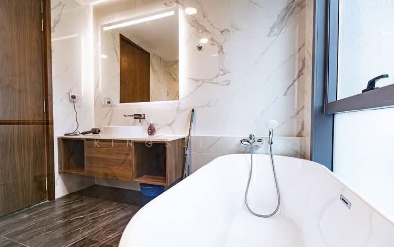 Servis Apartment untuk Dijual di Core Residence @ TRX - Kingsley See - Bathroom - PropertyGuru.com.my