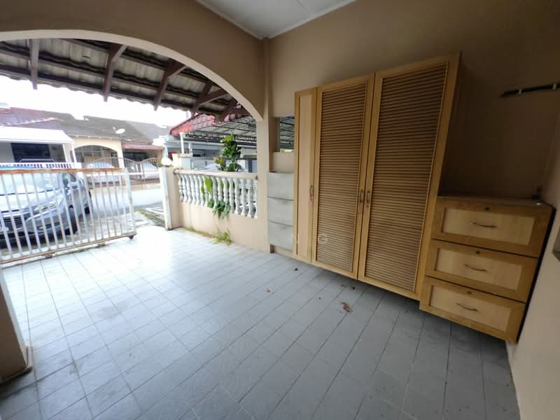 1-storey Terraced House for Sale in Bandar Sri Damansara (Selangor) - CH Ng - Exterior - PropertyGuru.com.my