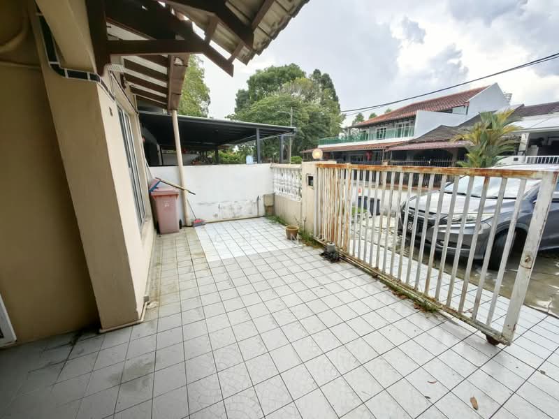 1-storey Terraced House for Sale in Bandar Sri Damansara (Selangor) - CH Ng - Exterior - PropertyGuru.com.my