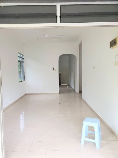 Cluster House for Sale in Taman Sungai Karang Jaya (Sungai Karang) - Idham Che'Ali - Interior - PropertyGuru.com.my