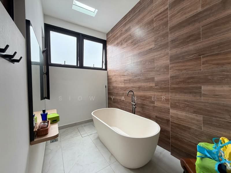 2-storey Terraced House for Sale in Taman Austin Duta (Tebrau) - Siow Yan Er - Bathroom - PropertyGuru.com.my