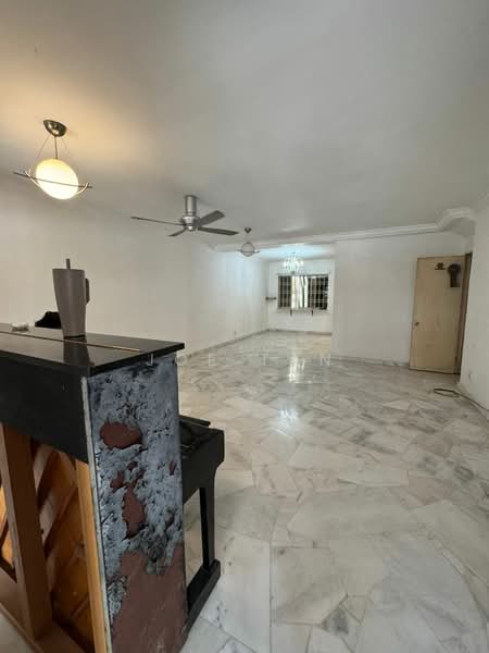 3-storey Terraced House for Sale in Taman Bukit Permata (Selayang) - Joe Tan - Living Room - PropertyGuru.com.my