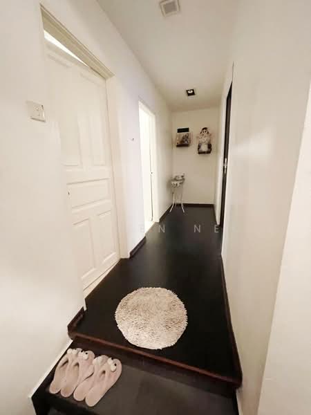 2-storey Terraced House for Sale in Taman Bestari Indah (Ulu Tiram) - Jayden Neo - Corridor - PropertyGuru.com.my