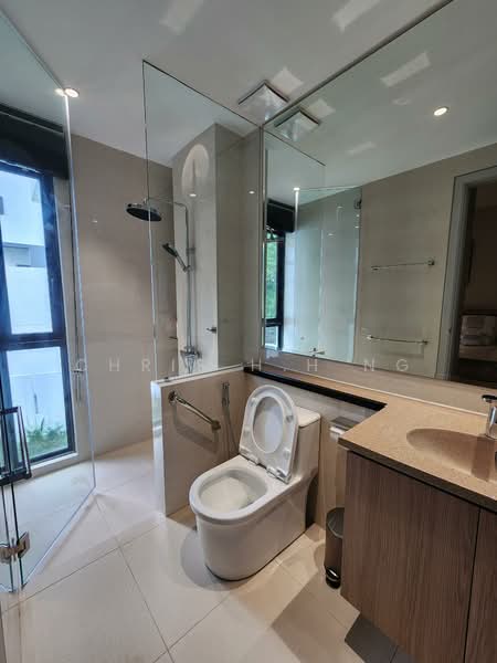 Rumah Banglo untuk Dijual di Bandar Sungai Long (Selangor) - Chris H.H Ng - Bathroom - PropertyGuru.com.my