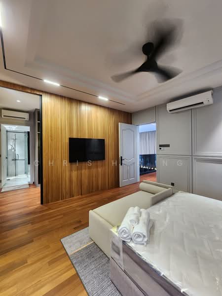 Rumah Banglo untuk Dijual di Bandar Sungai Long (Selangor) - Chris H.H Ng - Bedroom - PropertyGuru.com.my