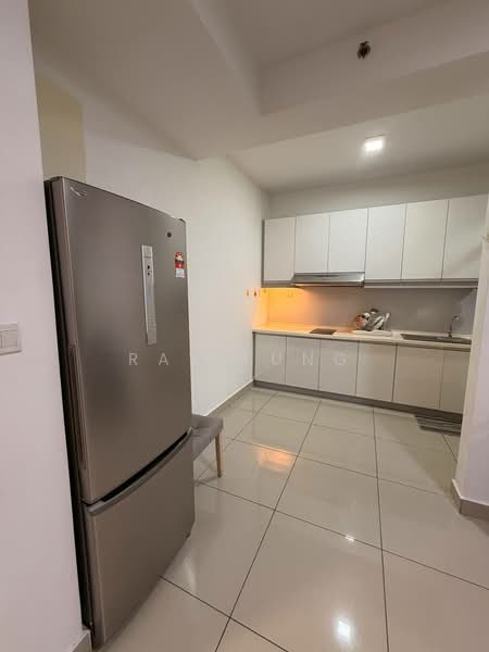 Pangsapuri untuk Disewa di Austin Suites (Permata Austin) - Ray Tung - Kitchen - PropertyGuru.com.my