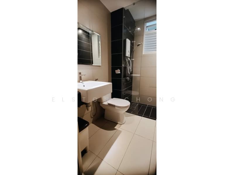 Servis Apartment untuk Dijual di Tropez Residences - Elston Chong - Bathroom - PropertyGuru.com.my