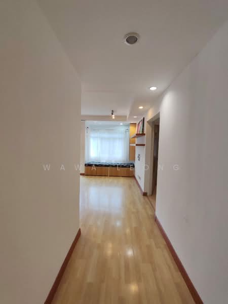 Condominium for Rent at Perdana Exclusive - Wawa Leong - Corridor - PropertyGuru.com.my