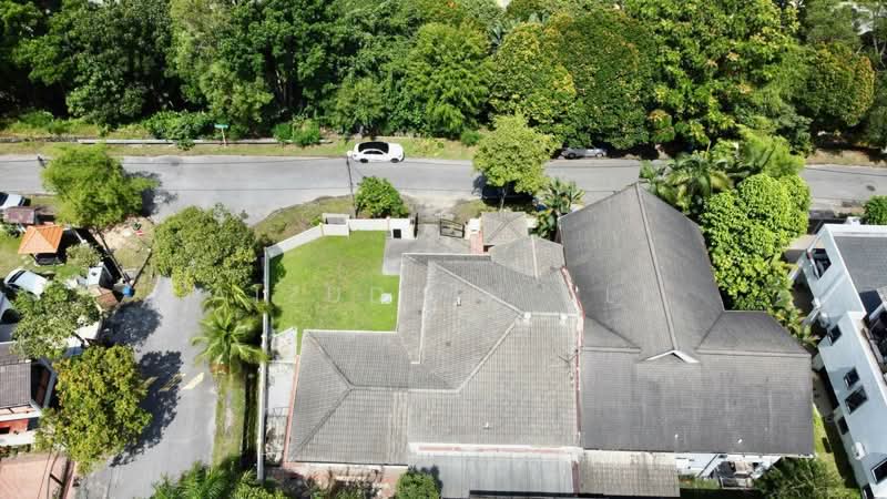 Rumah Berkembar untuk Dijual di Seksyen 9 (Shah Alam) - Aizuddin Ali - Exterior - PropertyGuru.com.my