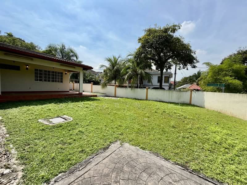 Rumah Berkembar untuk Dijual di Seksyen 9 (Shah Alam) - Aizuddin Ali - Exterior - PropertyGuru.com.my