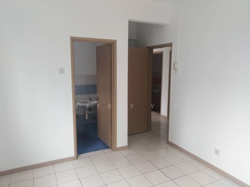 Pangsapuri untuk Dijual di Prima Tiara 1 - Jeffrey Yap - Interior - PropertyGuru.com.my