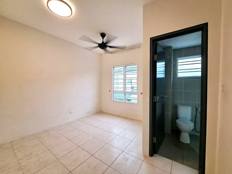 2-storey Terraced House for Rent in Dengkil (Selangor) - Izzati Mat - Interior - PropertyGuru.com.my