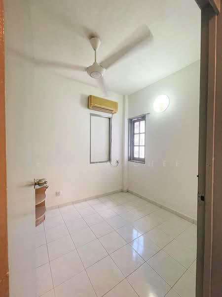 Kondominium untuk Dijual di Villa Emas - Edward Chee - PropertyGuru.com.my
