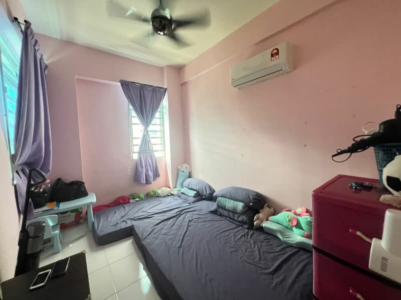 Apartment for Sale at The Pulse Condominium - EC Zheng - Bedroom - PropertyGuru.com.my