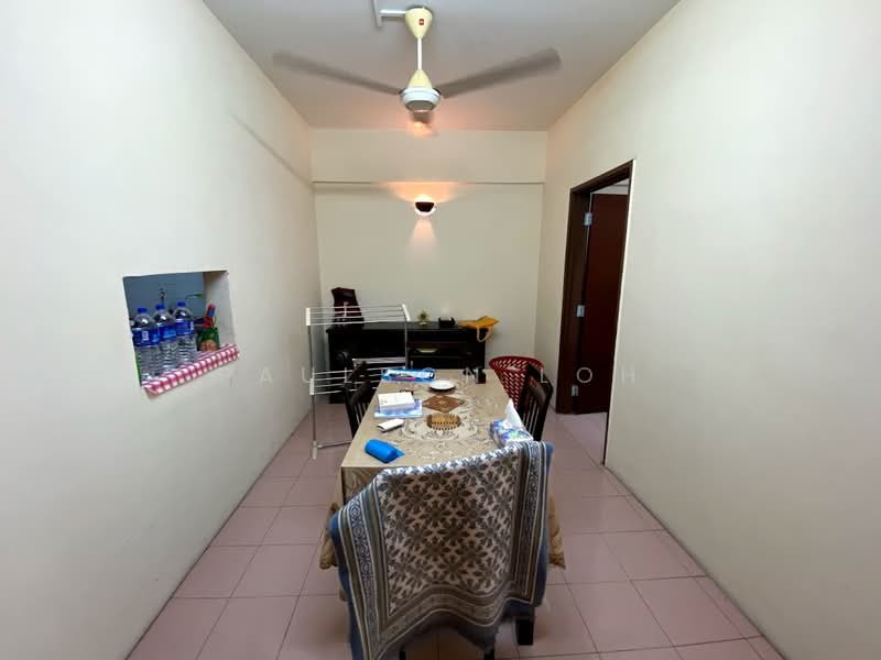 Condominium for Sale at The Palladium - Paulson Loh - Dining Room - PropertyGuru.com.my