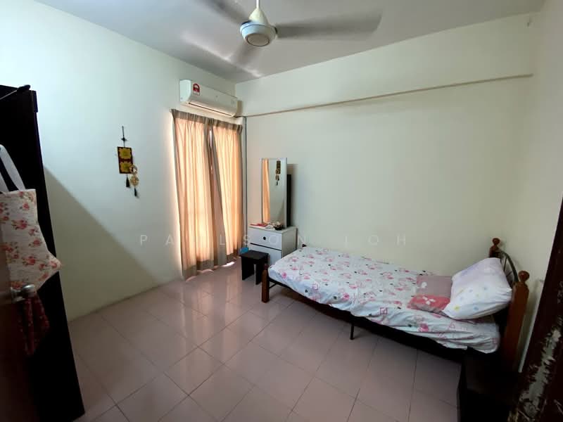 Condominium for Sale at The Palladium - Paulson Loh - Bedroom - PropertyGuru.com.my