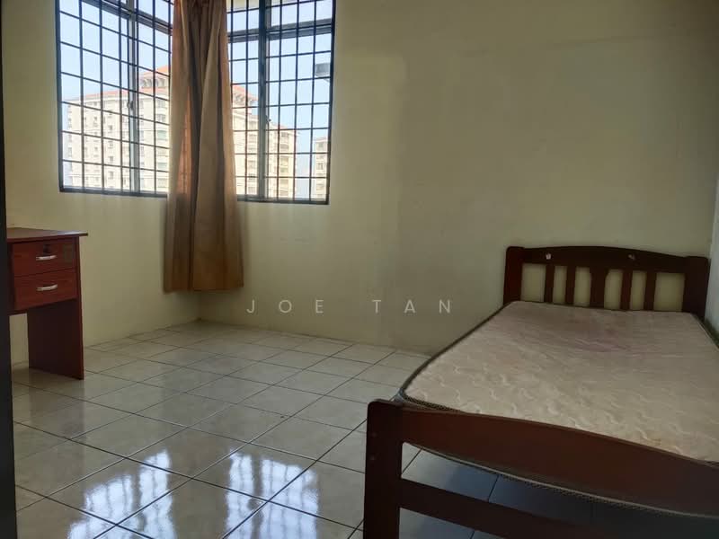 Condominium for Sale at Platinum Hill PV 3 - Joe Tan - Bedroom - PropertyGuru.com.my