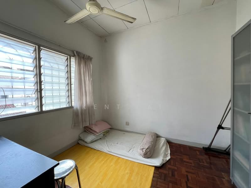 2-storey Terraced House for Sale in Usj 11 (Subang Jaya) - Kent Lai - Bedroom - PropertyGuru.com.my