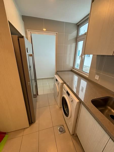 Condominium for Rent at Paradiso Nuova (Merak Kayangan) - Teik Shen - Kitchen - PropertyGuru.com.my