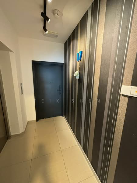 Condominium for Rent at Paradiso Nuova (Merak Kayangan) - Teik Shen - Corridor - PropertyGuru.com.my