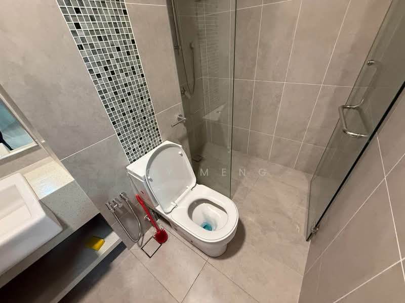 Kondominium untuk Disewa di Queens Residences Q2 @ Queens Waterfront - Hoy Meng - Bathroom - PropertyGuru.com.my
