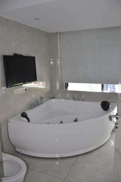 2-storey Terraced House for Sale in Bangsar Baru (Bangsar) - Valerie Tang - Bathroom - PropertyGuru.com.my