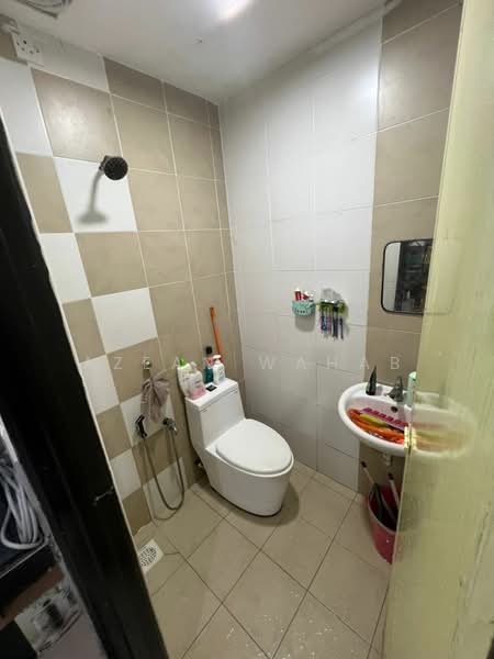 Apartment for Sale at Samudera 1 - Azean Wahab - Bathroom - PropertyGuru.com.my