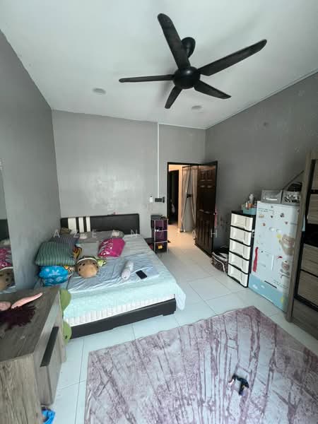 Apartment for Sale at Samudera 1 - Azean Wahab - Bedroom - PropertyGuru.com.my