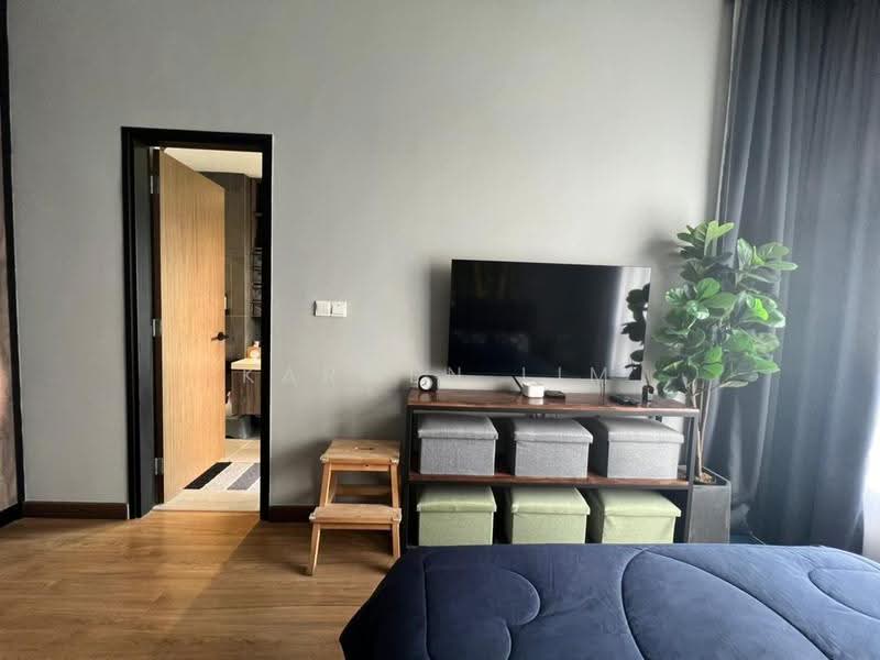 Kediaman Servis untuk Dijual di Astoria Ampang - Karmen Lim - Bedroom - PropertyGuru.com.my