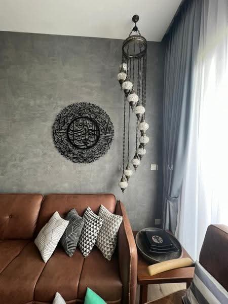 Kediaman Servis untuk Dijual di Astoria Ampang - Karmen Lim - Living Room - PropertyGuru.com.my