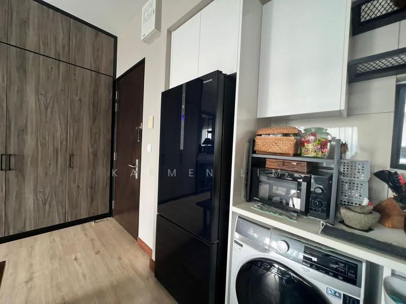 Kediaman Servis untuk Dijual di Astoria Ampang - Karmen Lim - Kitchen - PropertyGuru.com.my