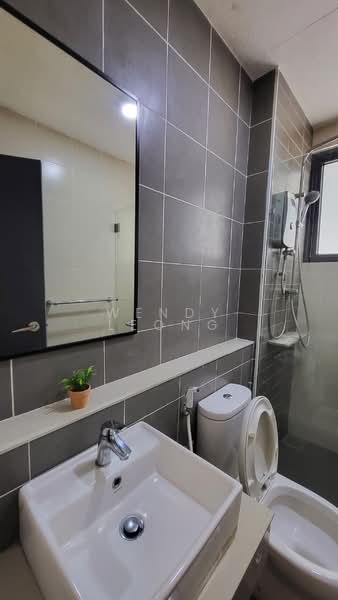 Service Residence for Rent at Cube @ One South - Wendy Leong - Bathroom - PropertyGuru.com.my