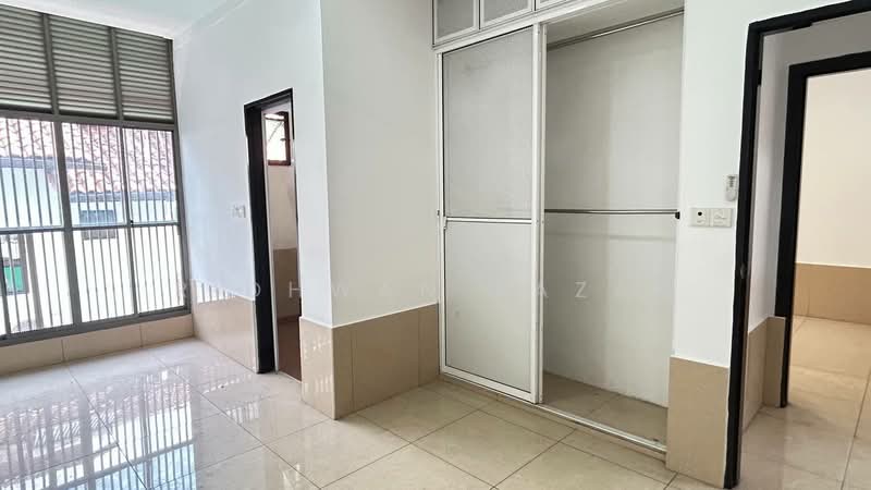 Rumah Teres 2 Tingkat untuk Dijual di Bukit Jelutong (Shah Alam) - Ridhwan Razak - Interior - PropertyGuru.com.my