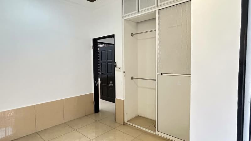 Rumah Teres 2 Tingkat untuk Dijual di Bukit Jelutong (Shah Alam) - Ridhwan Razak - Interior - PropertyGuru.com.my
